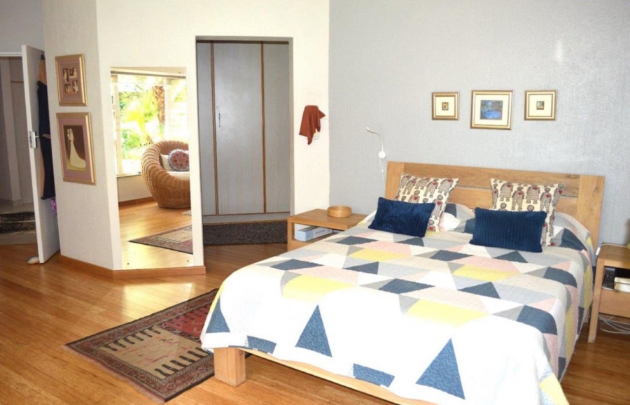 5 Bedroom Property for Sale in Wilkoppies North West